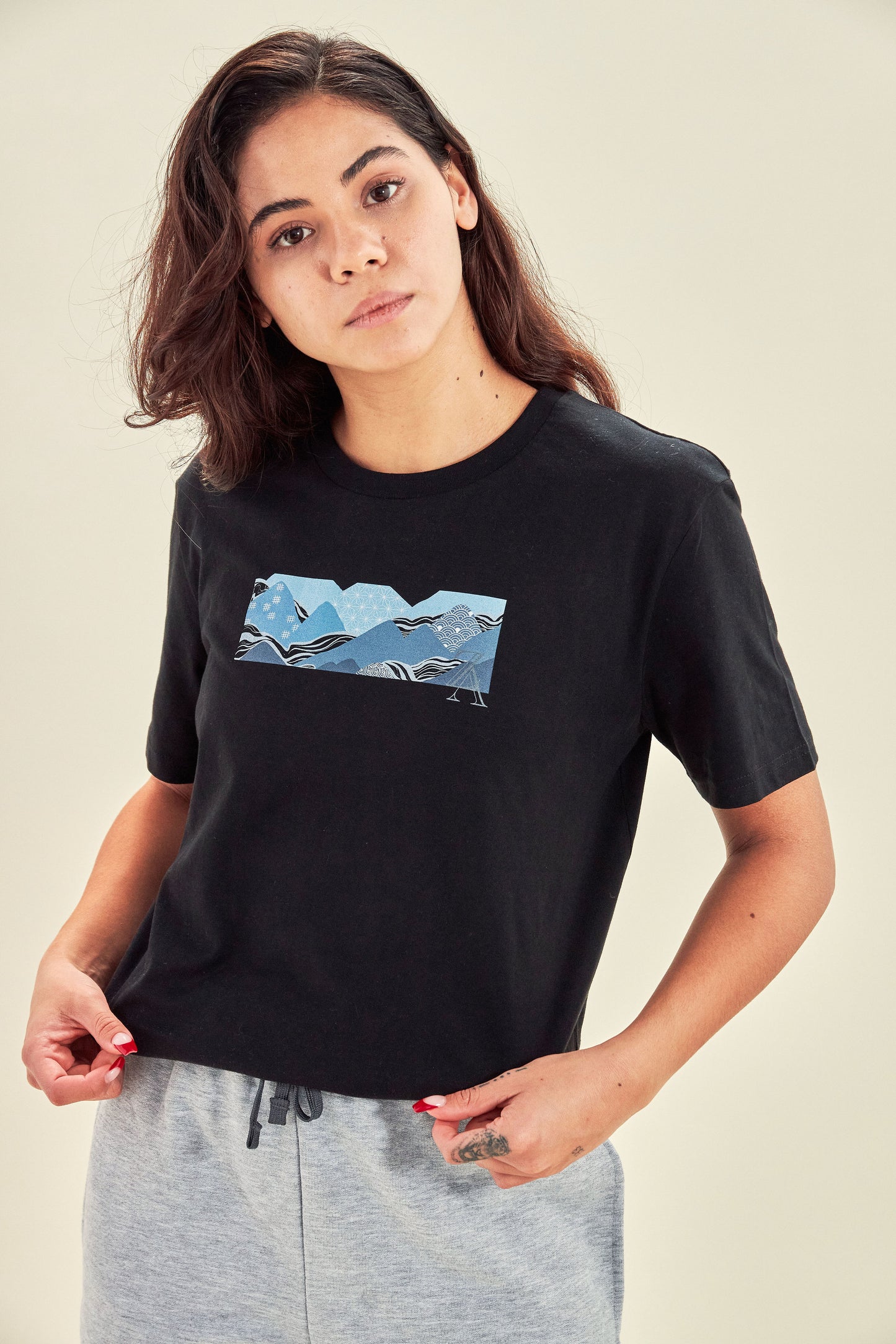 YAMA Unisex Organic T-Shirt